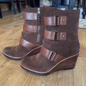 Sorel brown boots